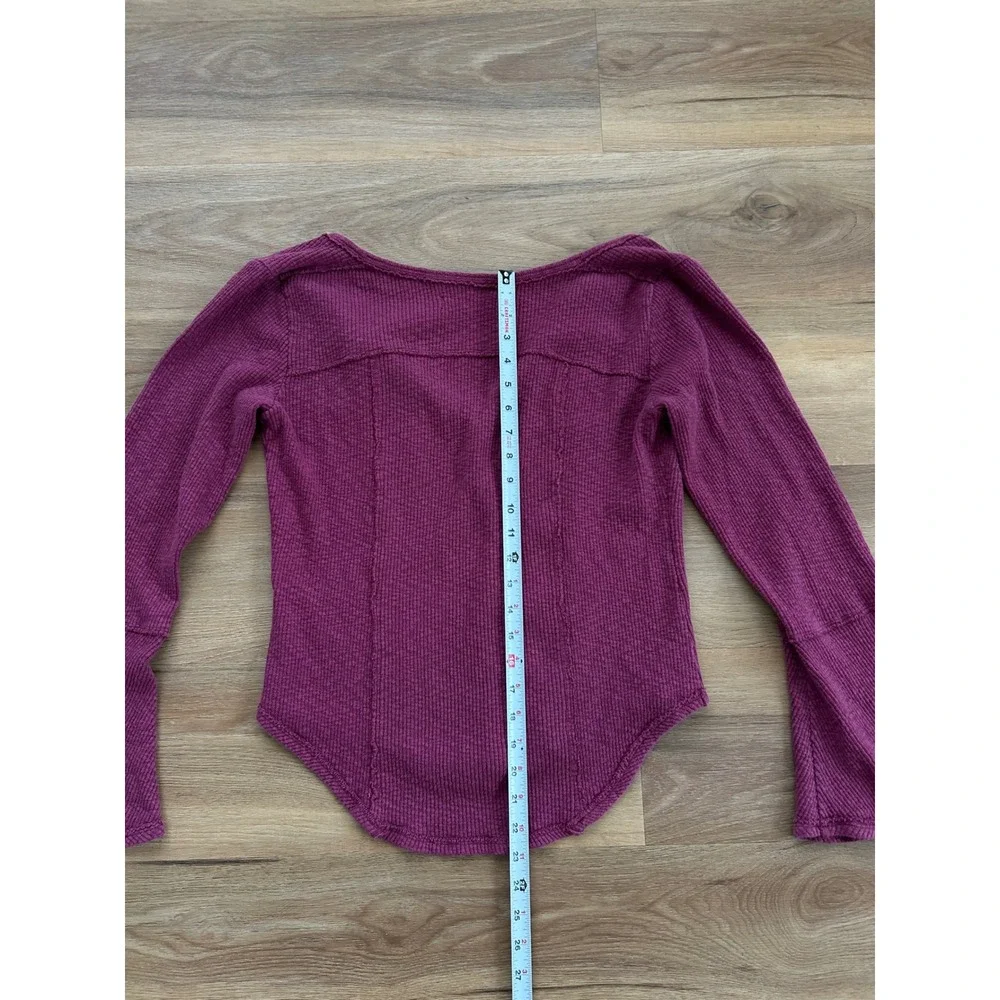 Free People Give Me A Little Bell Sleeve Rib T Shirt Fairytale Magenta Medium - Picture 6 of 7